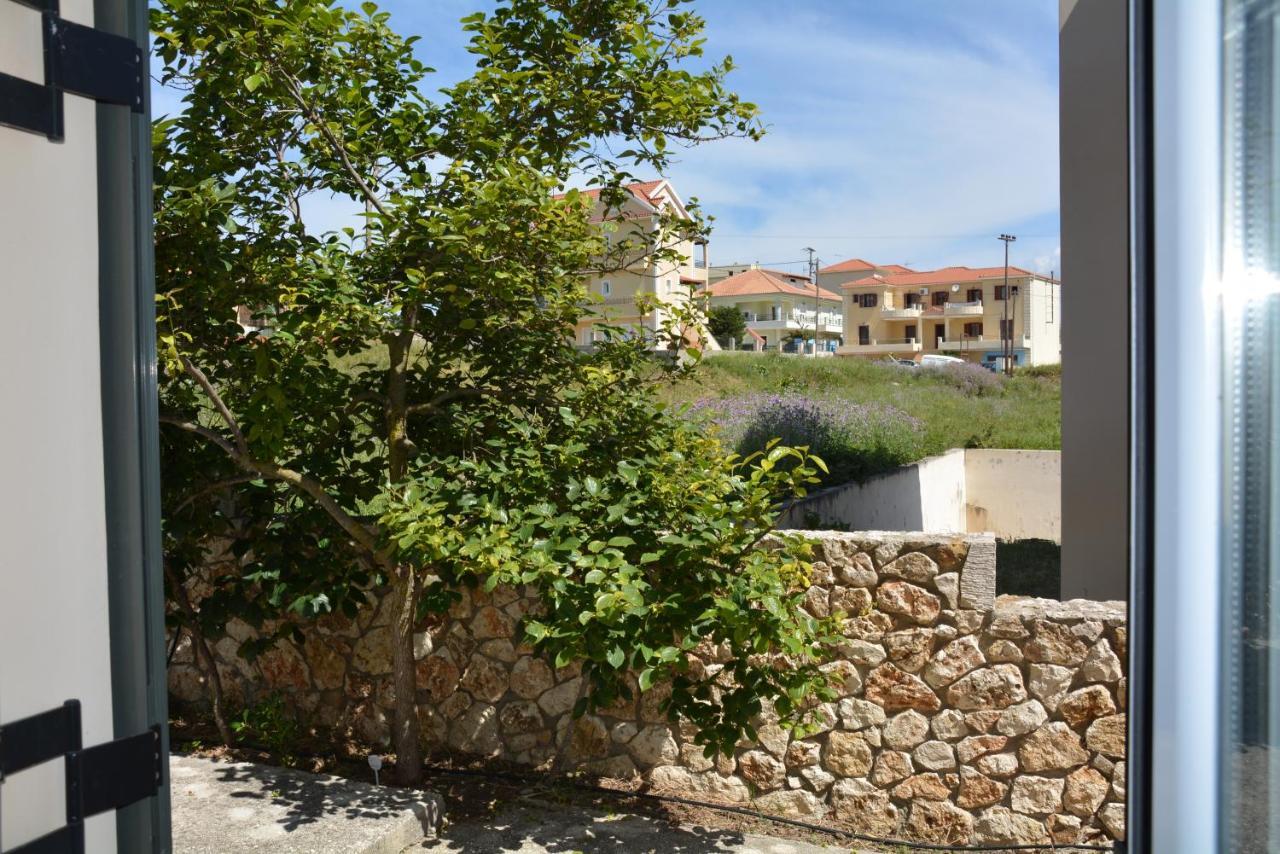 Lotus Sea View Studio Apartment 2 Lixouri Exteriér fotografie